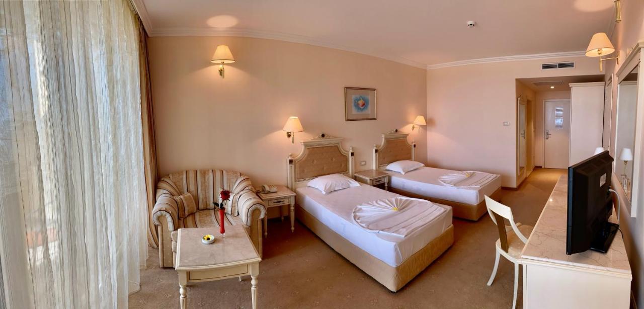 Duni Marina Beach Hotel دوني المظهر الخارجي الصورة