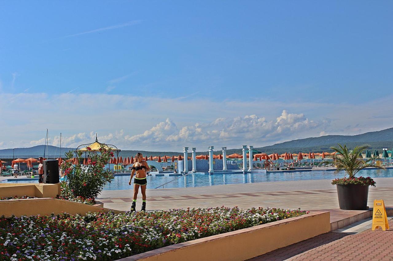 Duni Marina Beach Hotel دوني المظهر الخارجي الصورة